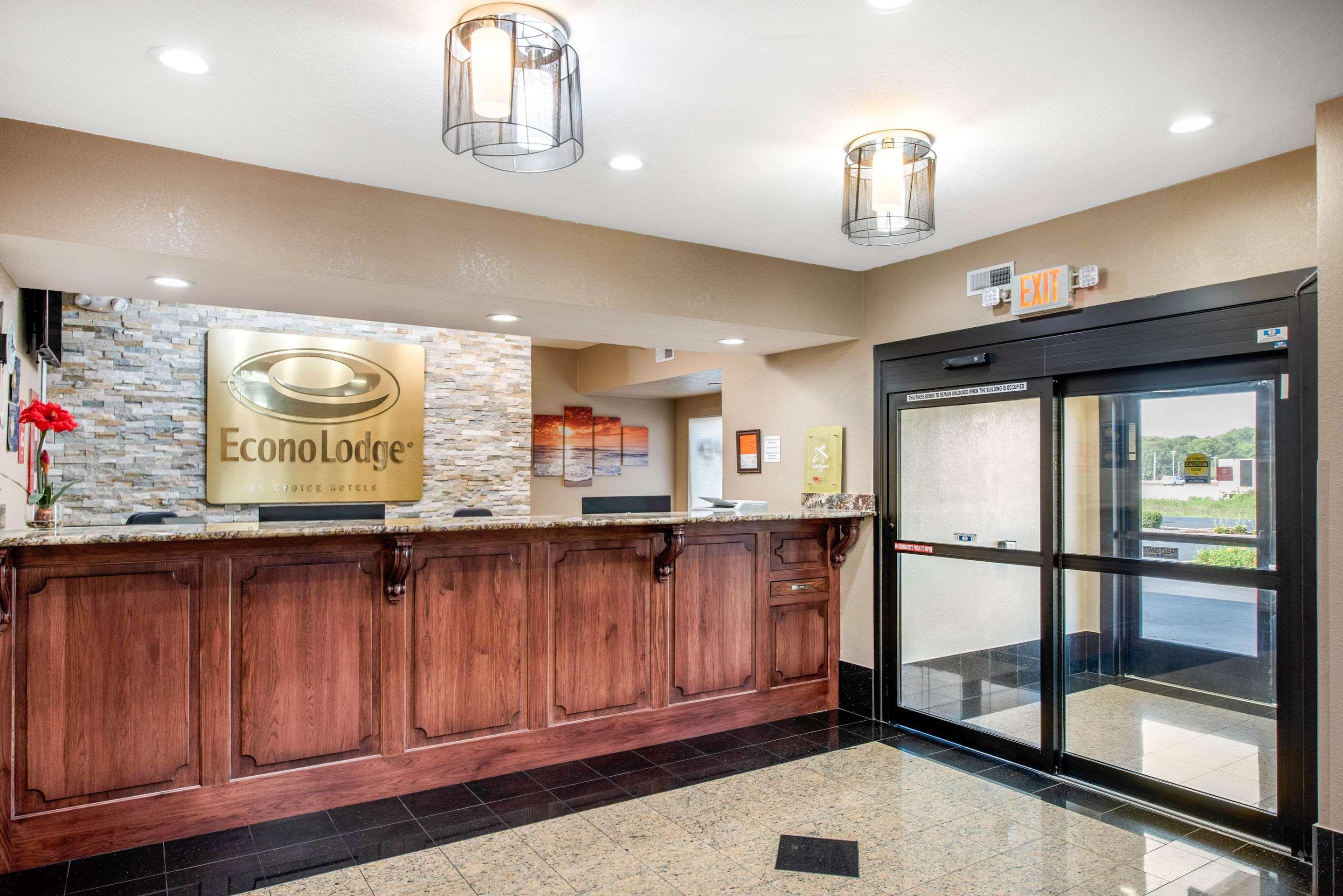 Econo Lodge Шелбівілл Екстер'єр фото